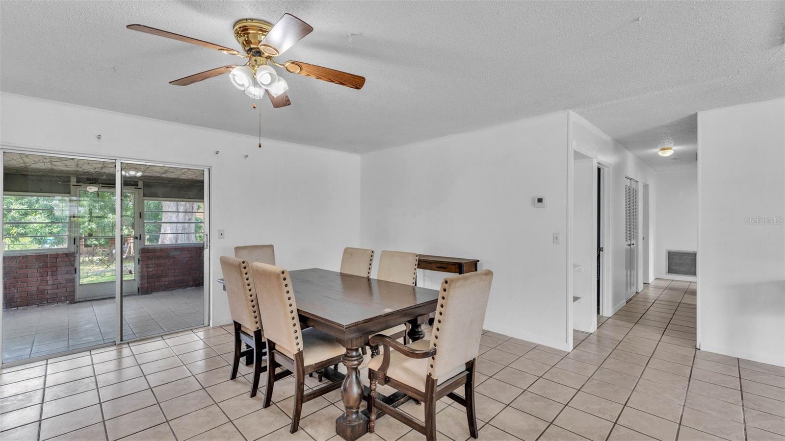 Image 10 of 43 For 1507 Neptune Drive