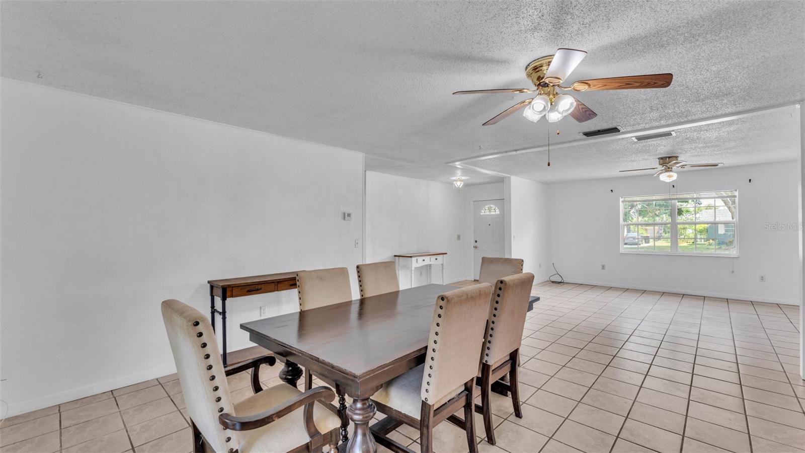 Image 11 of 43 For 1507 Neptune Drive