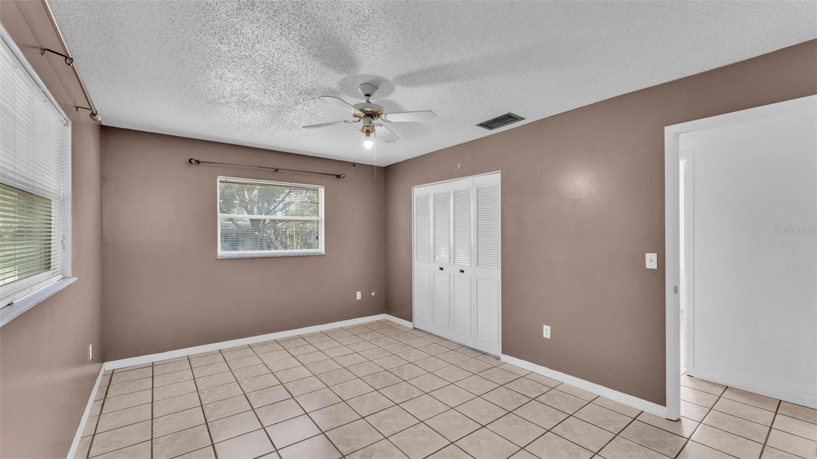 Image 19 of 43 For 1507 Neptune Drive
