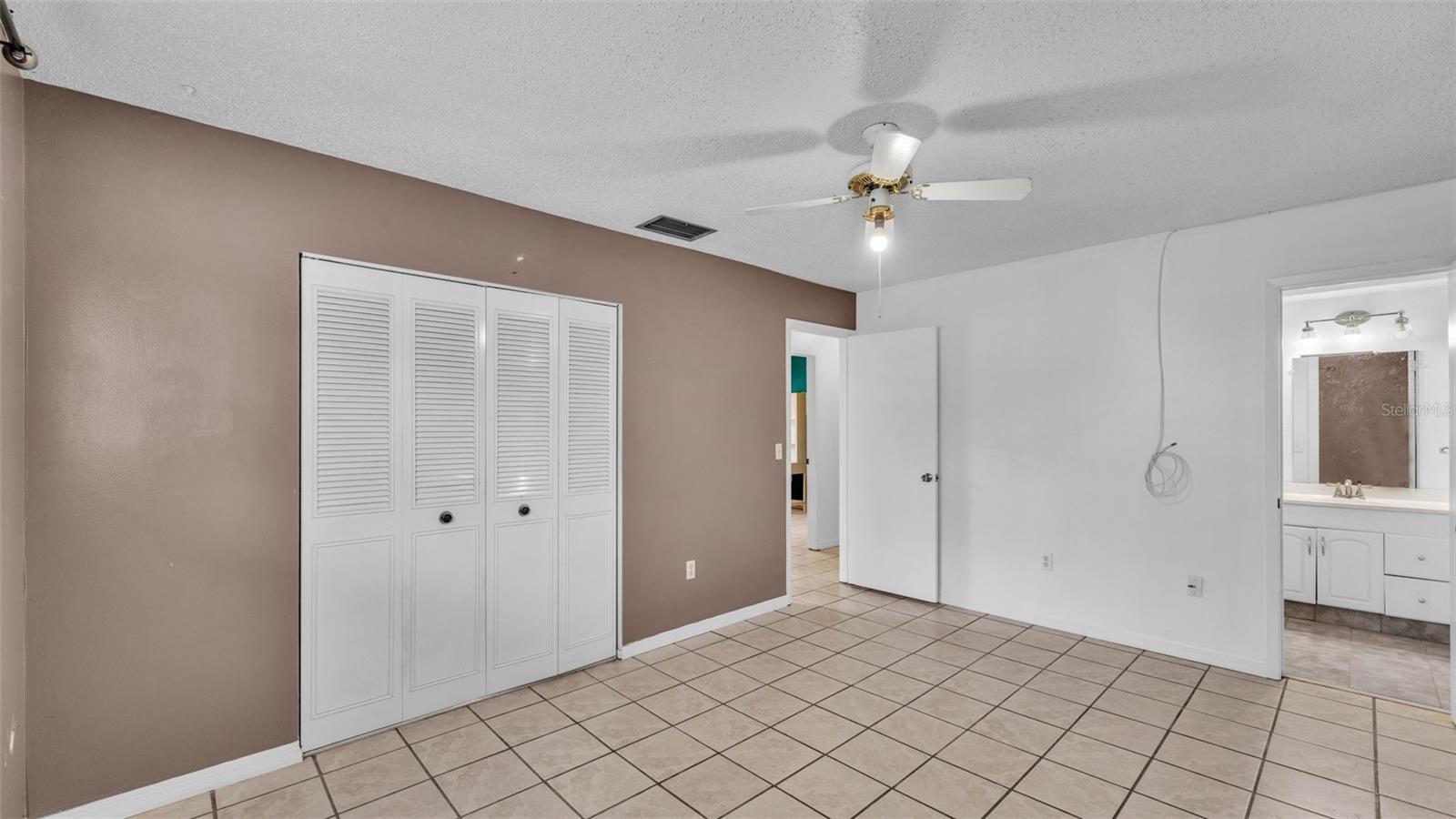 Image 20 of 43 For 1507 Neptune Drive