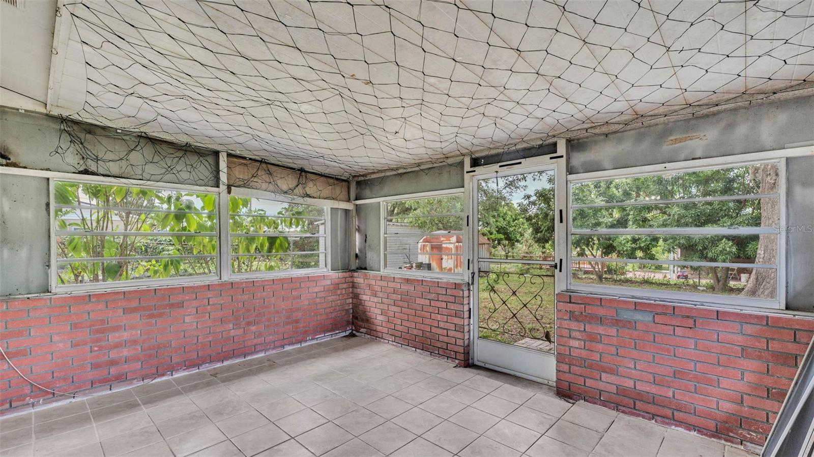 Image 31 of 43 For 1507 Neptune Drive