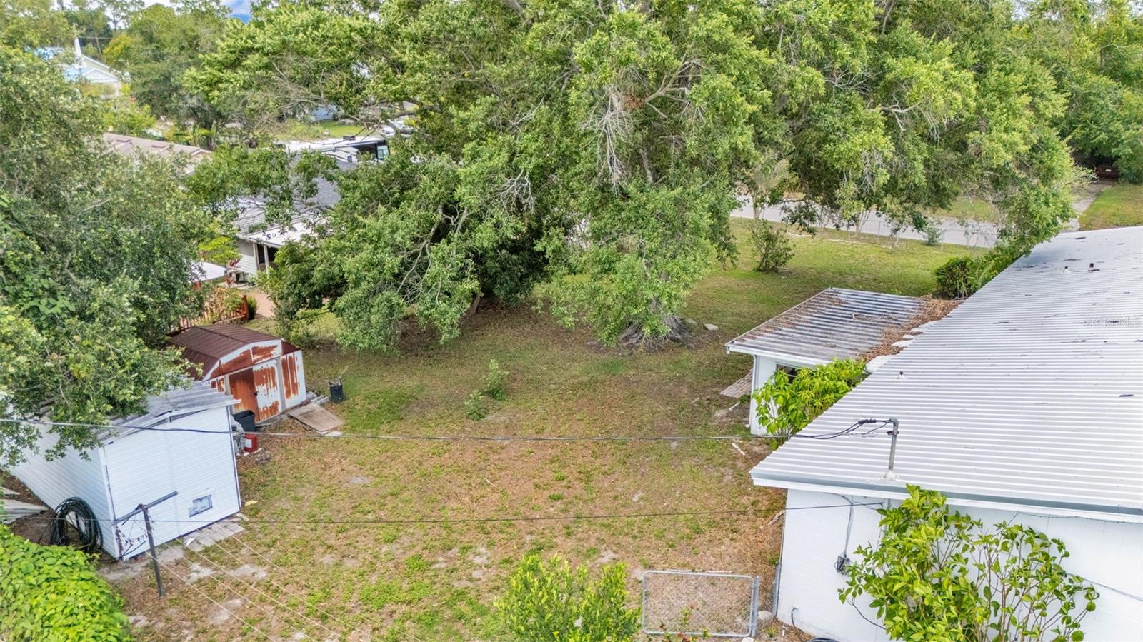 Image 40 of 43 For 1507 Neptune Drive