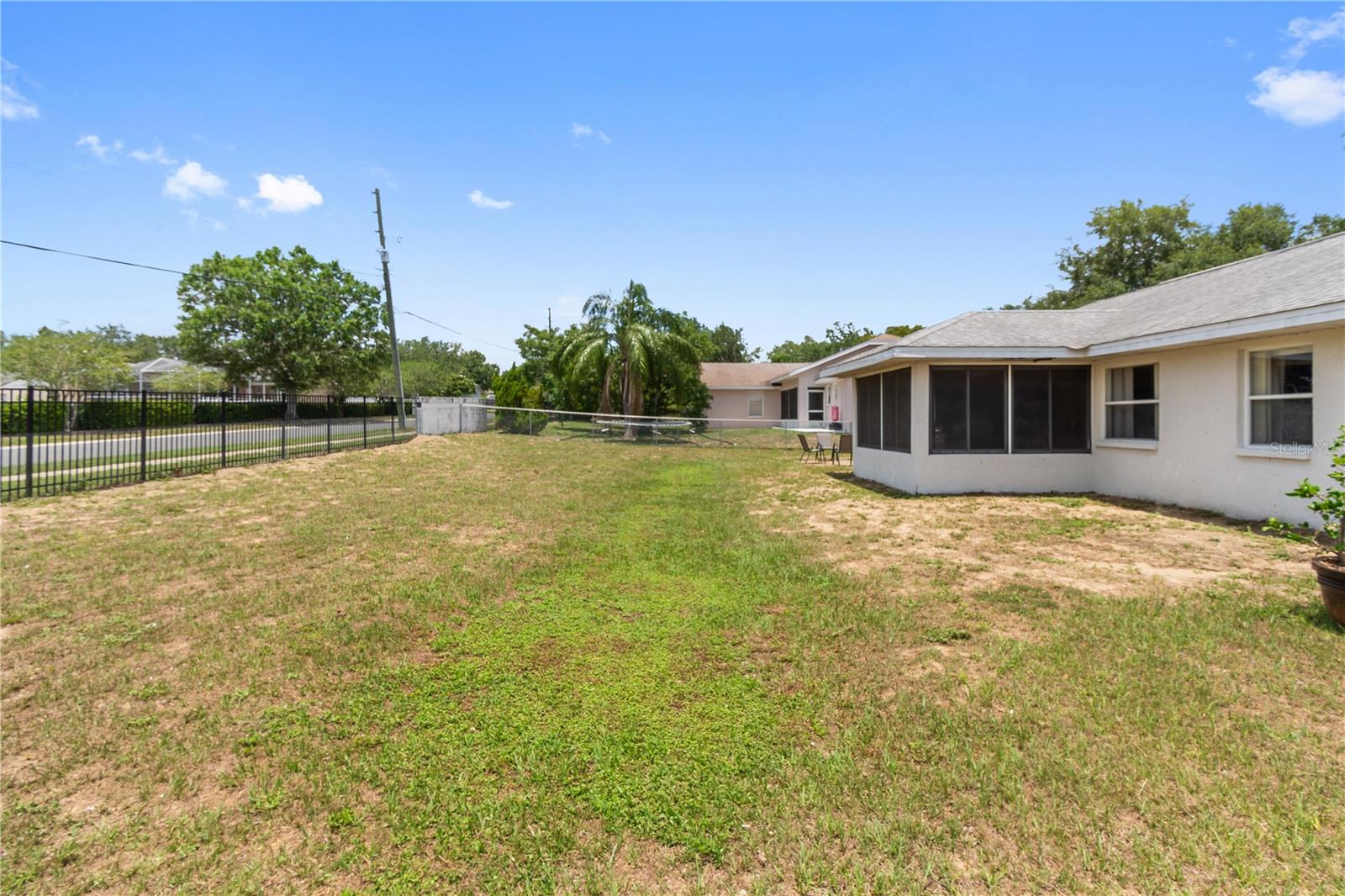 Image 21 of 41 For 790 Chelsea Way