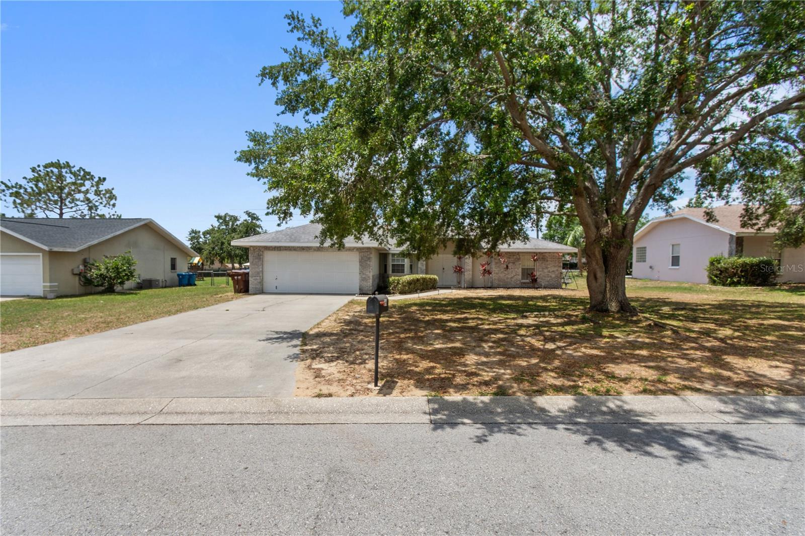 Image 4 of 41 For 790 Chelsea Way
