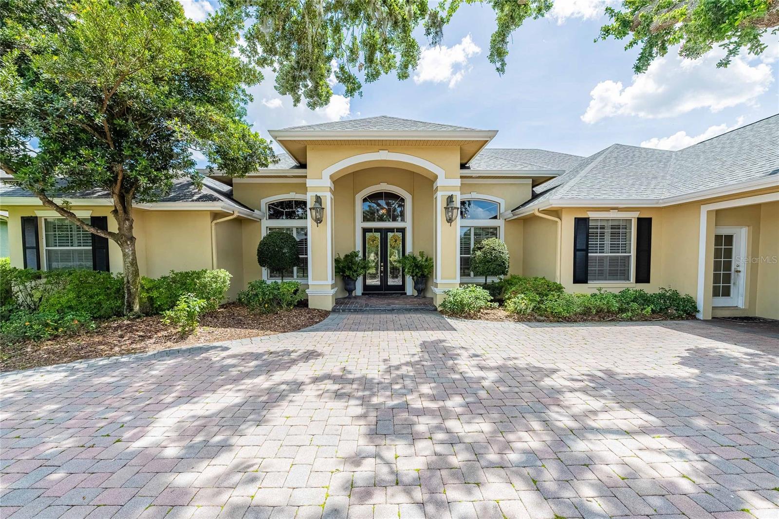 Details for 645 Whisper Woods Drive, LAKELAND, FL 33813
