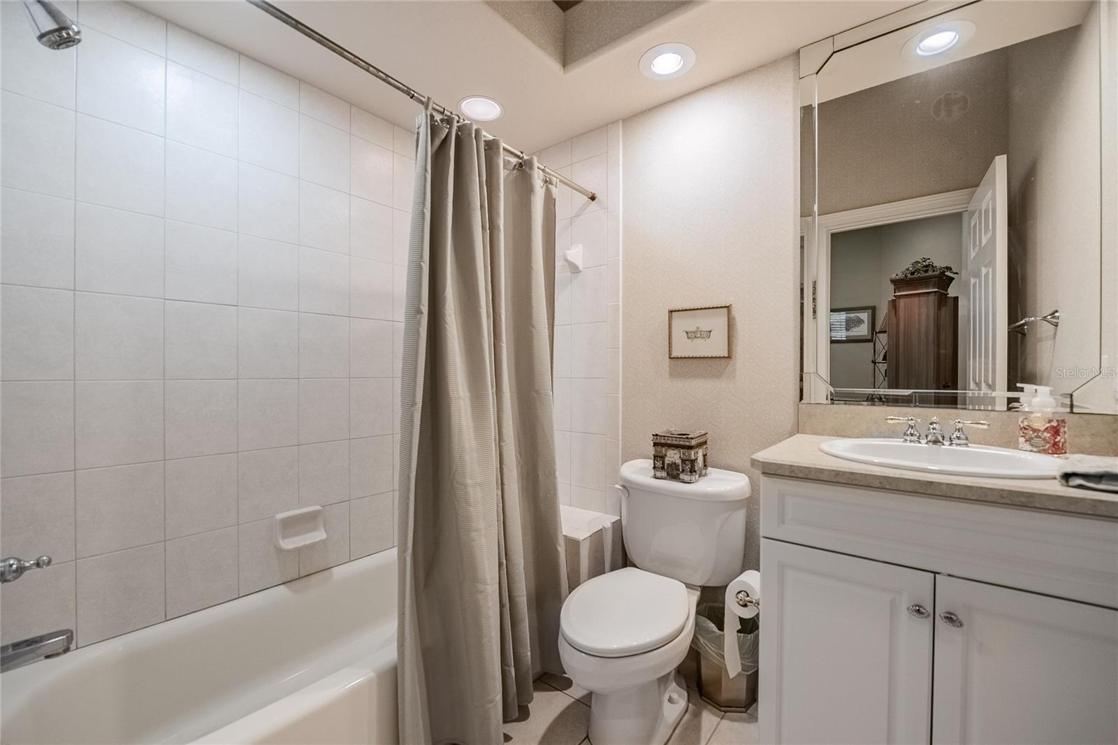 Image 38 of 76 For 645 Whisper Woods Drive