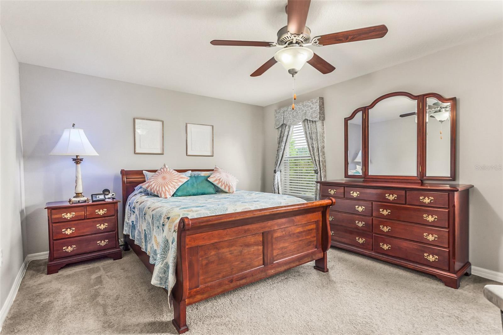Image 12 of 30 For 10642 Lake Montauk Drive