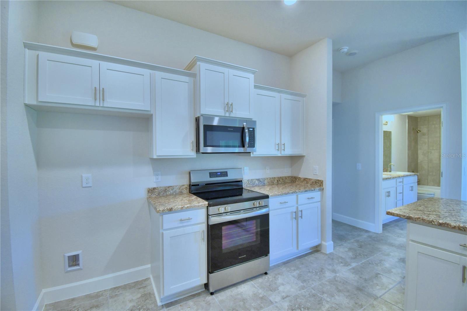 Image 15 of 43 For 4019 Tullamore Lane