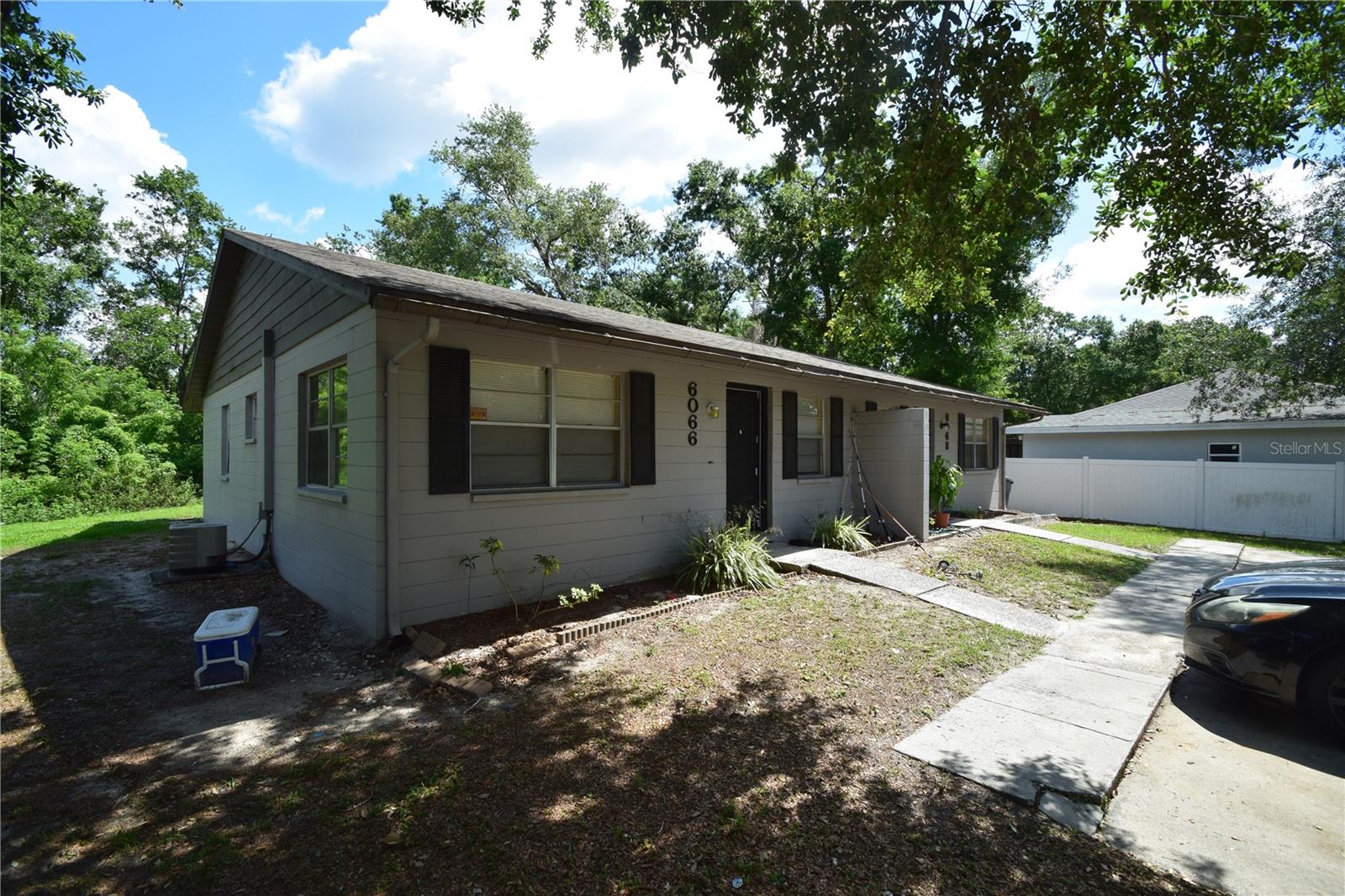Image 16 of 37 For 6054-6066 Hilltop Lane W