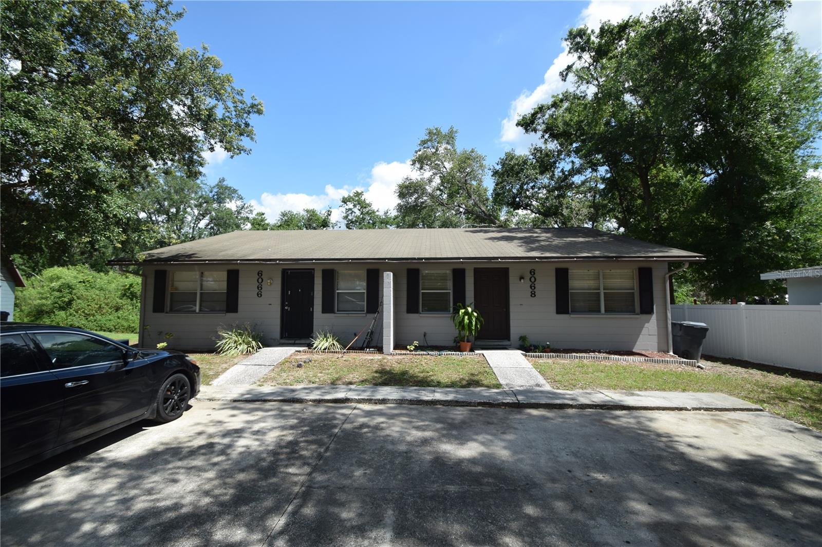 Image 17 of 37 For 6054-6066 Hilltop Lane W