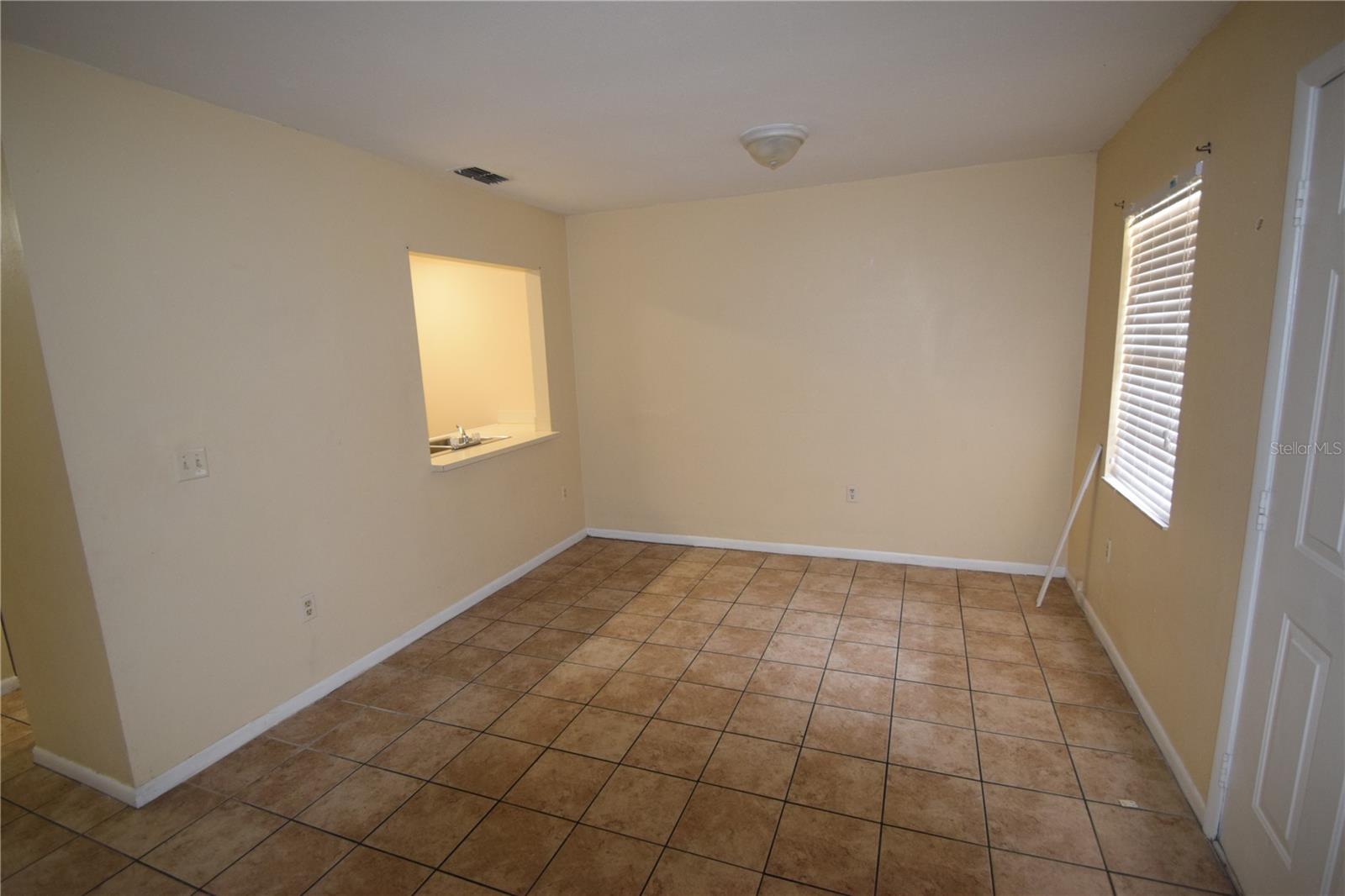 Image 31 of 37 For 6054-6066 Hilltop Lane W