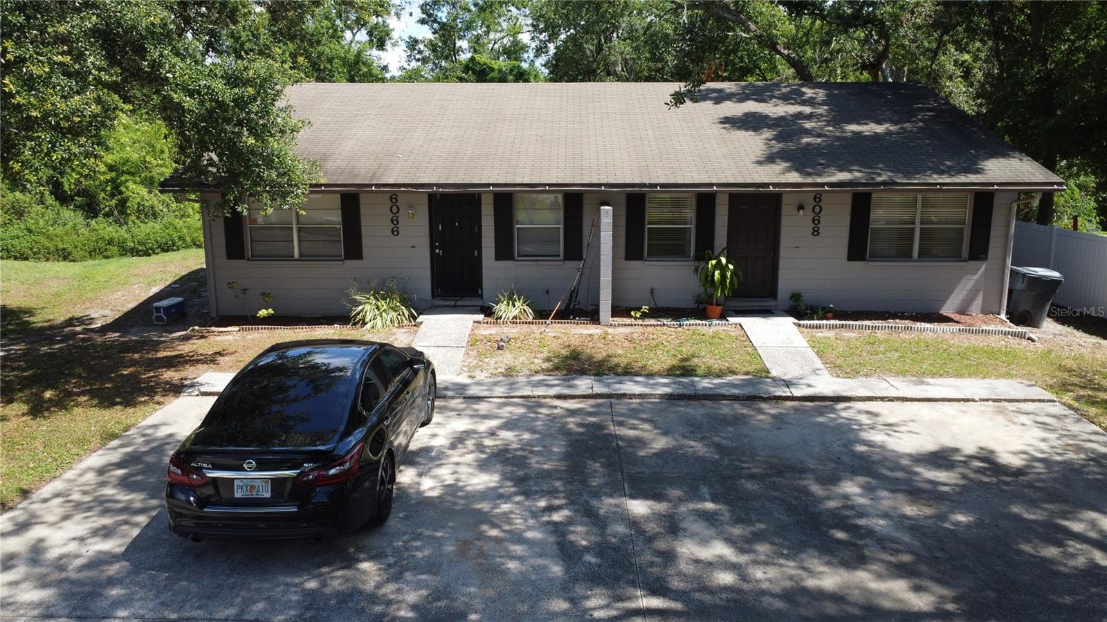 Image 6 of 37 For 6054-6066 Hilltop Lane W