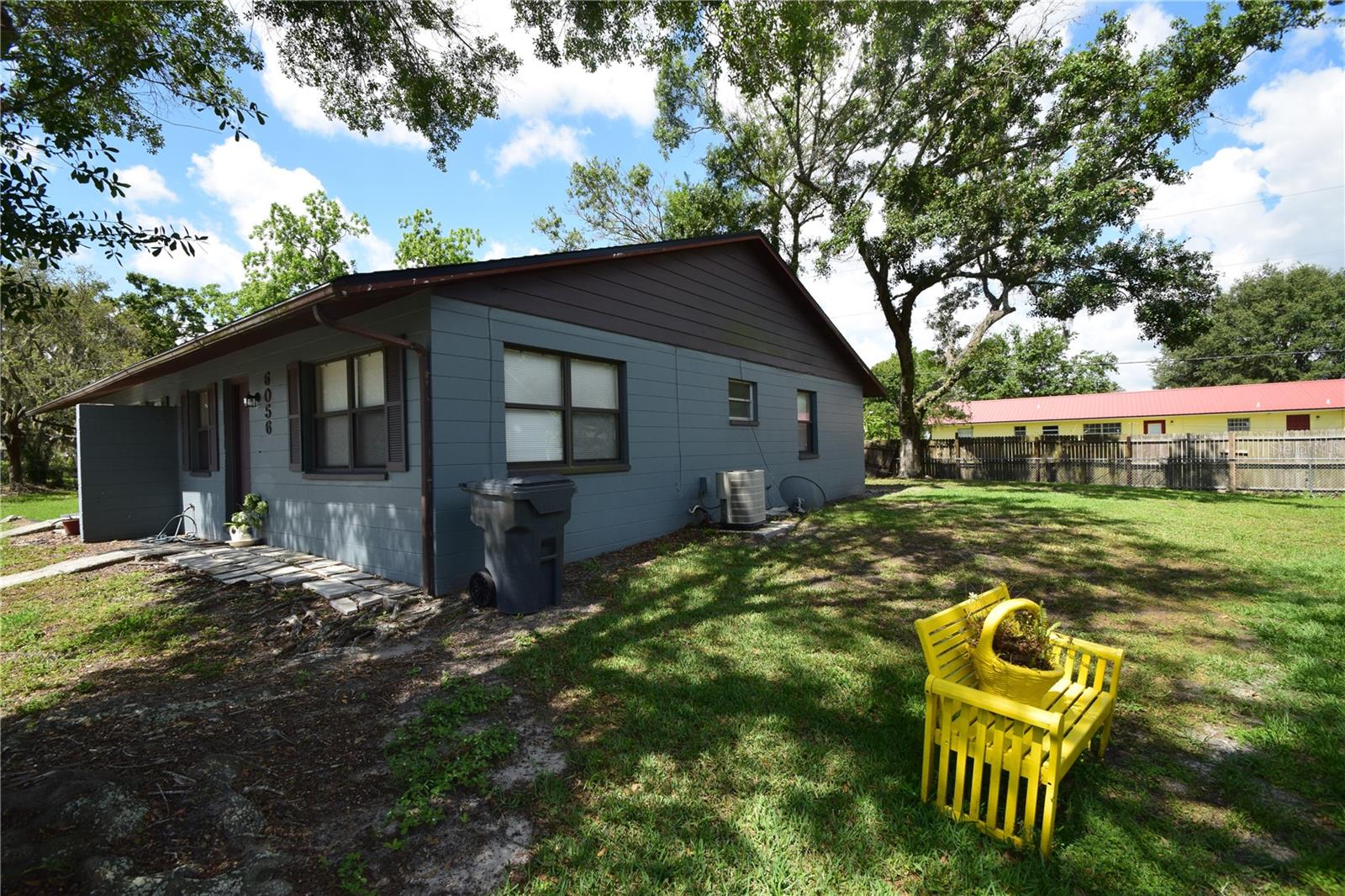 Image 8 of 37 For 6054-6066 Hilltop Lane W