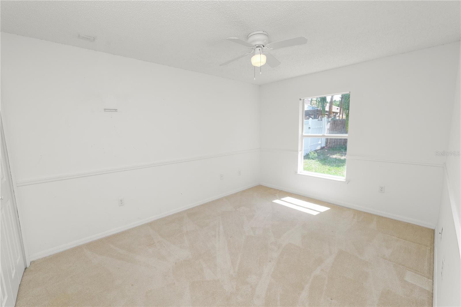 Image 26 of 42 For 5733 Oakwood Knoll Drive