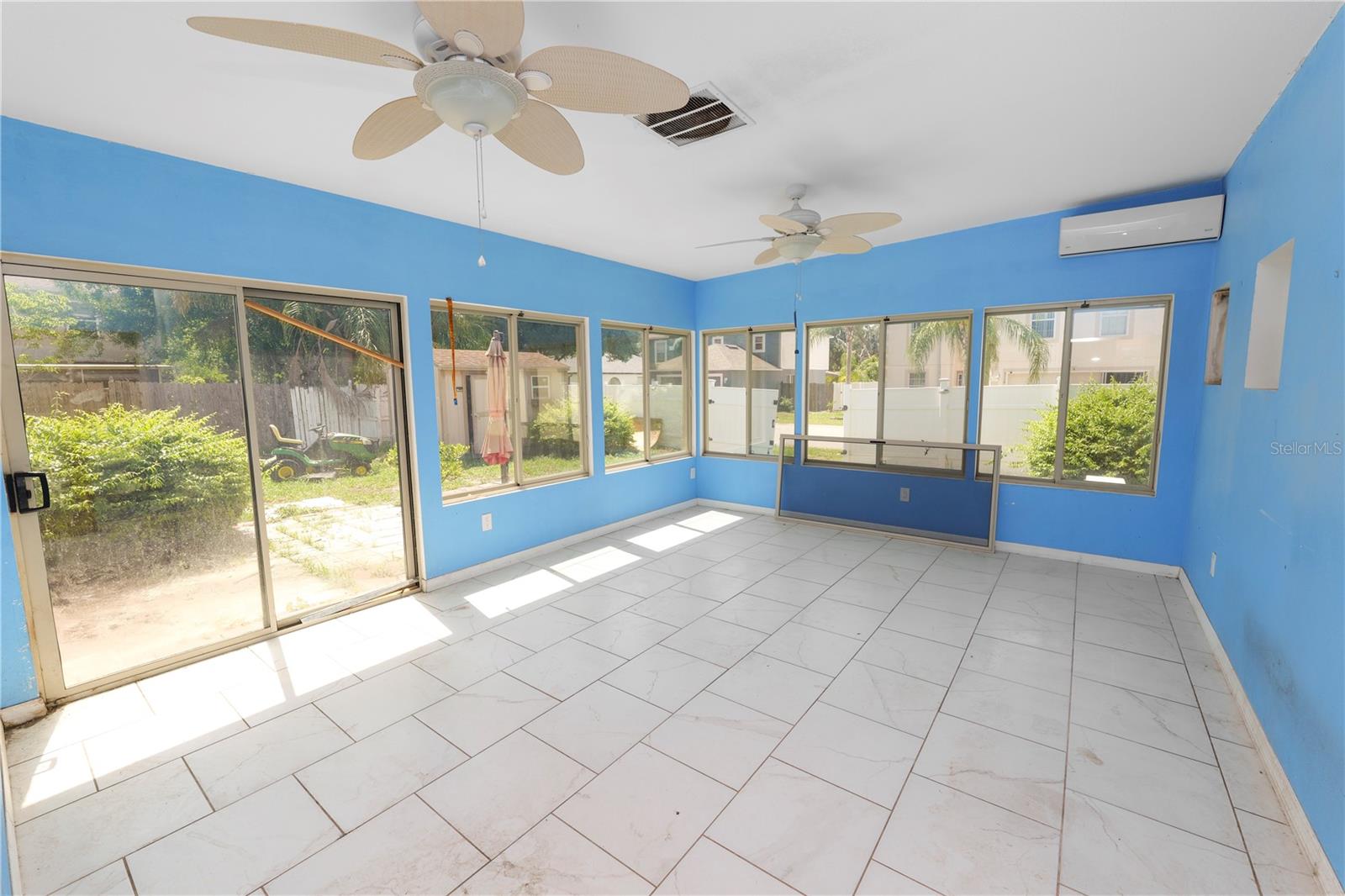 Image 32 of 42 For 5733 Oakwood Knoll Drive