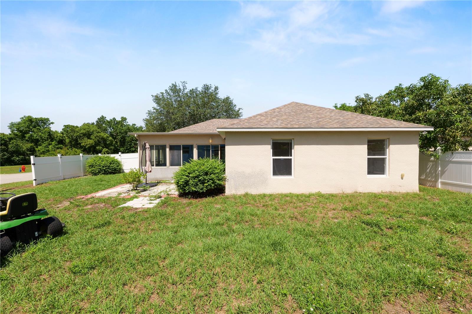 Image 38 of 42 For 5733 Oakwood Knoll Drive
