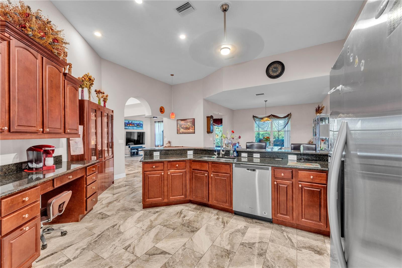 Image 17 of 43 For 5033 Sugar Bay Street