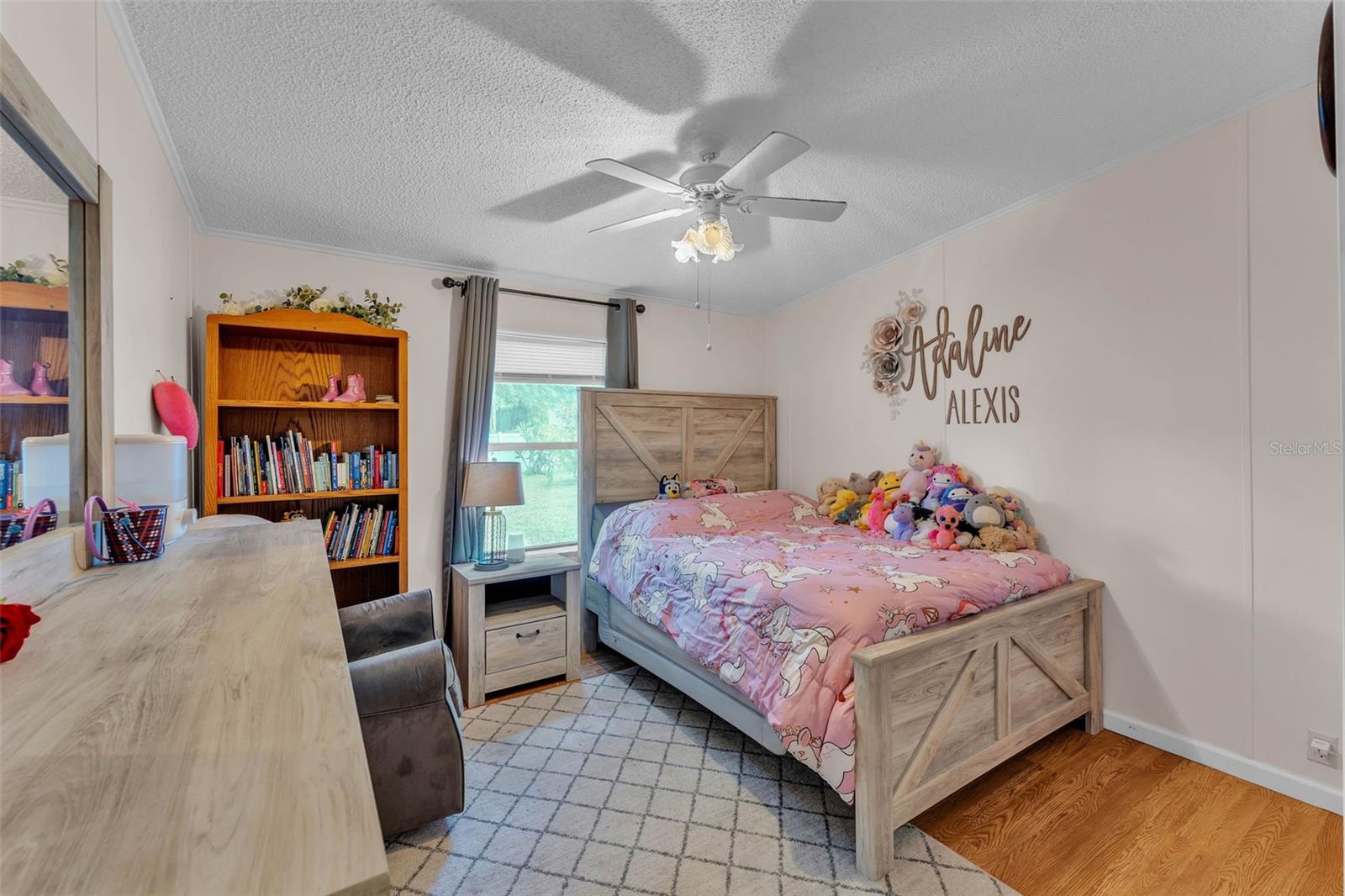 Image 21 of 41 For 3505 Sutton Hills Drive S