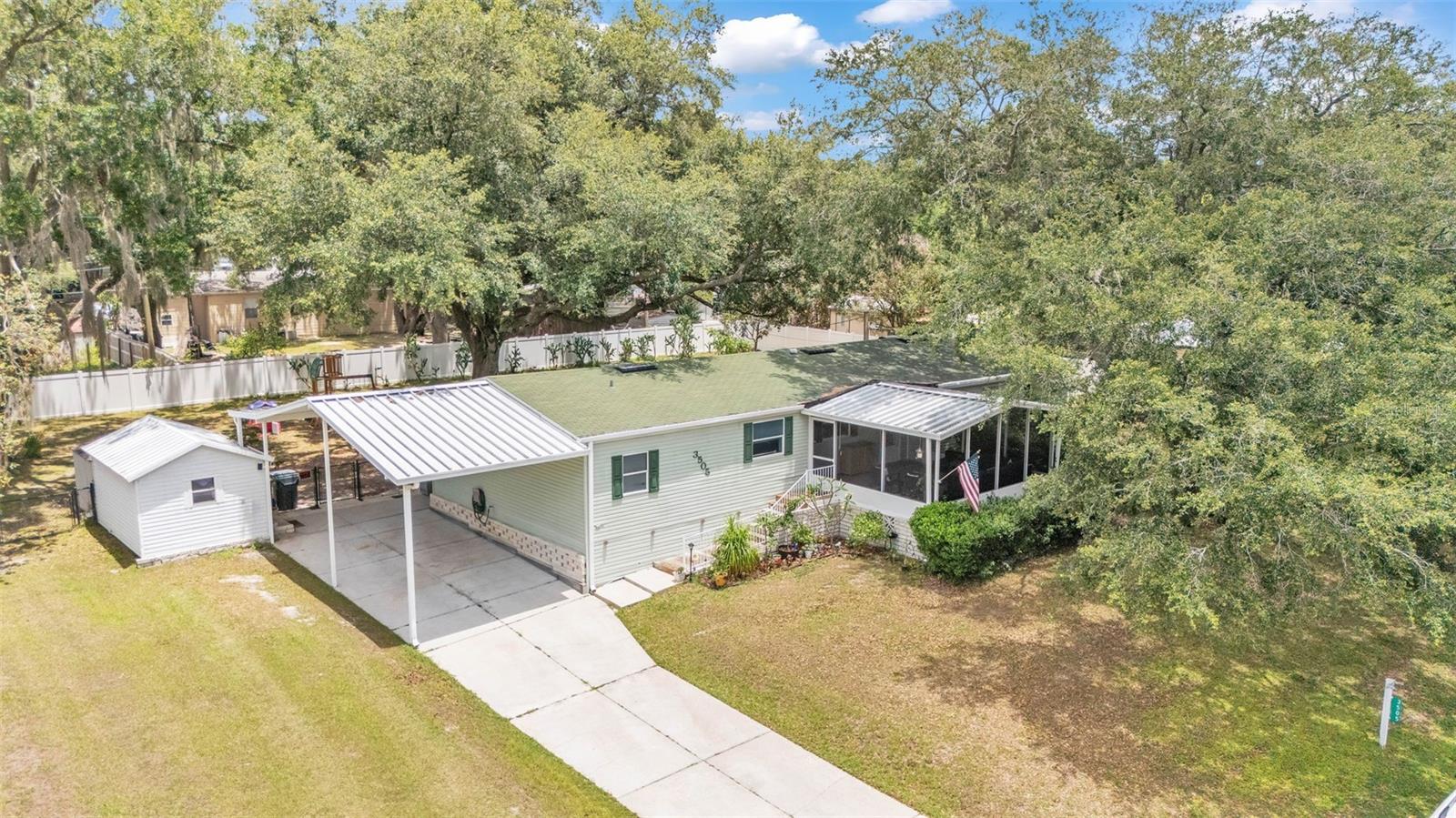 Image 34 of 41 For 3505 Sutton Hills Drive S