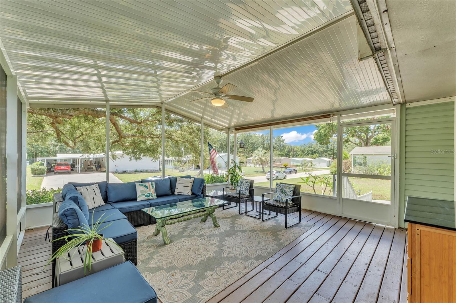 Image 36 of 41 For 3505 Sutton Hills Drive S