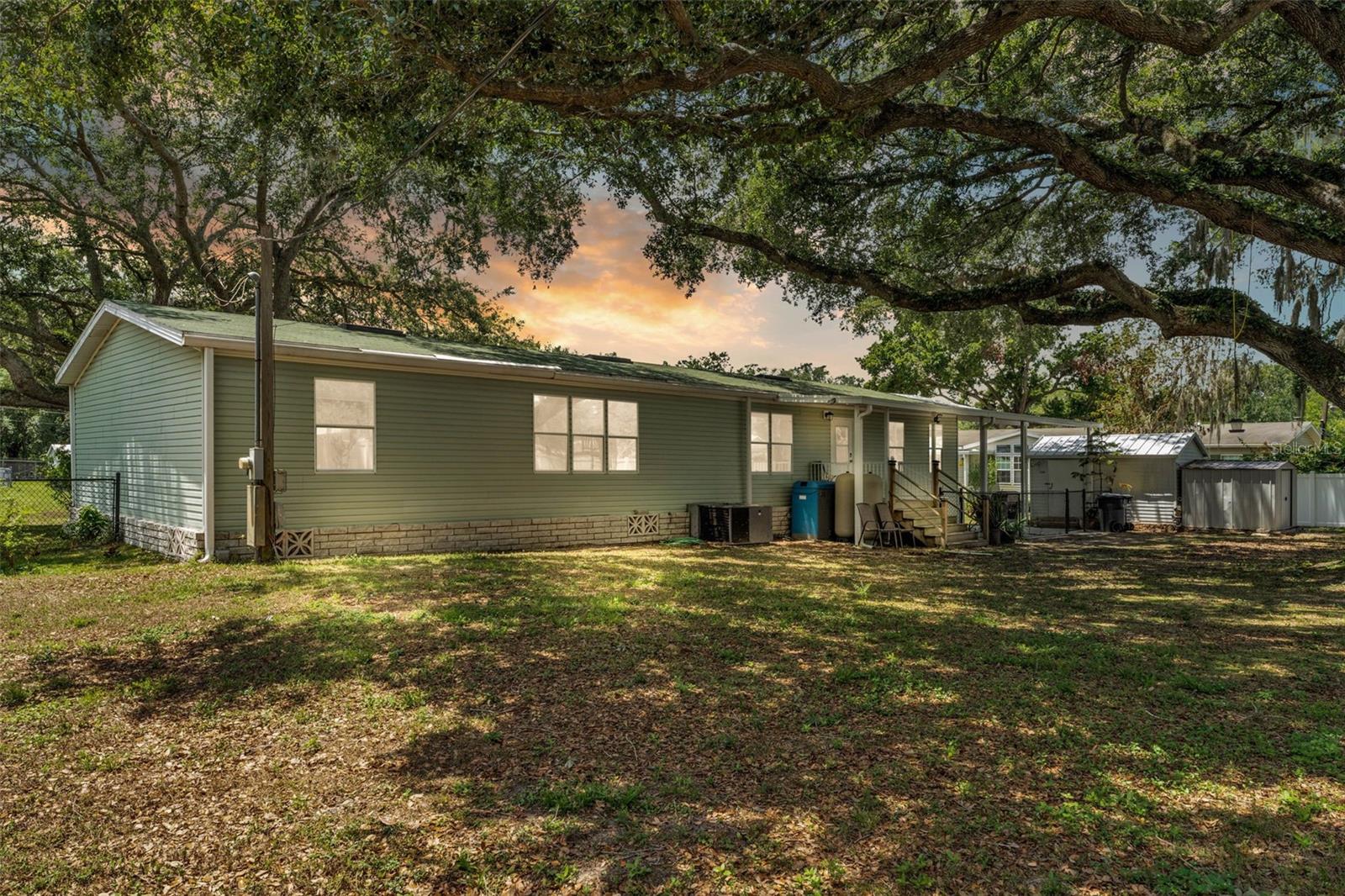 Image 39 of 41 For 3505 Sutton Hills Drive S