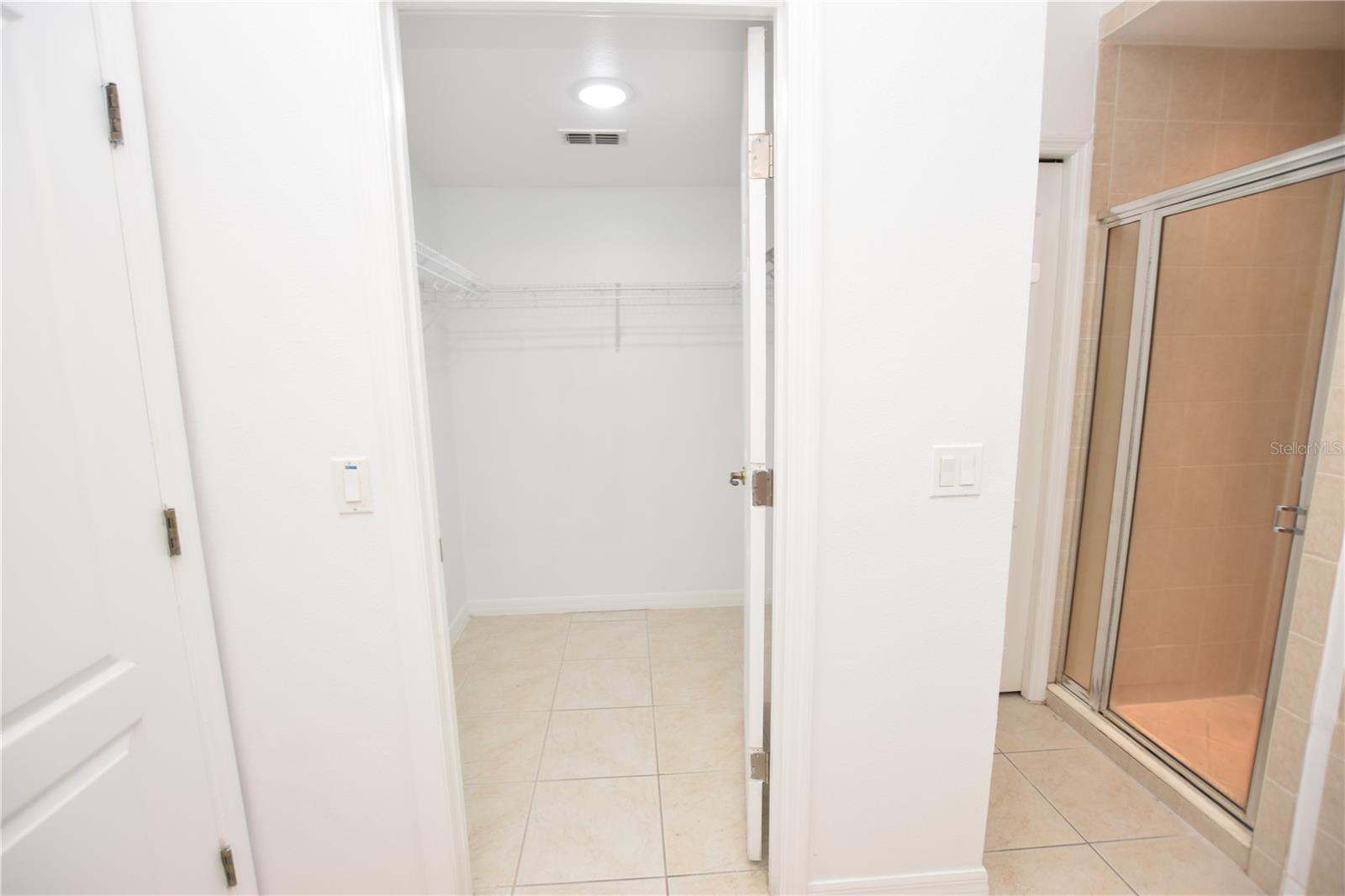 Image 15 of 40 For 6352 Sedgeford Drive