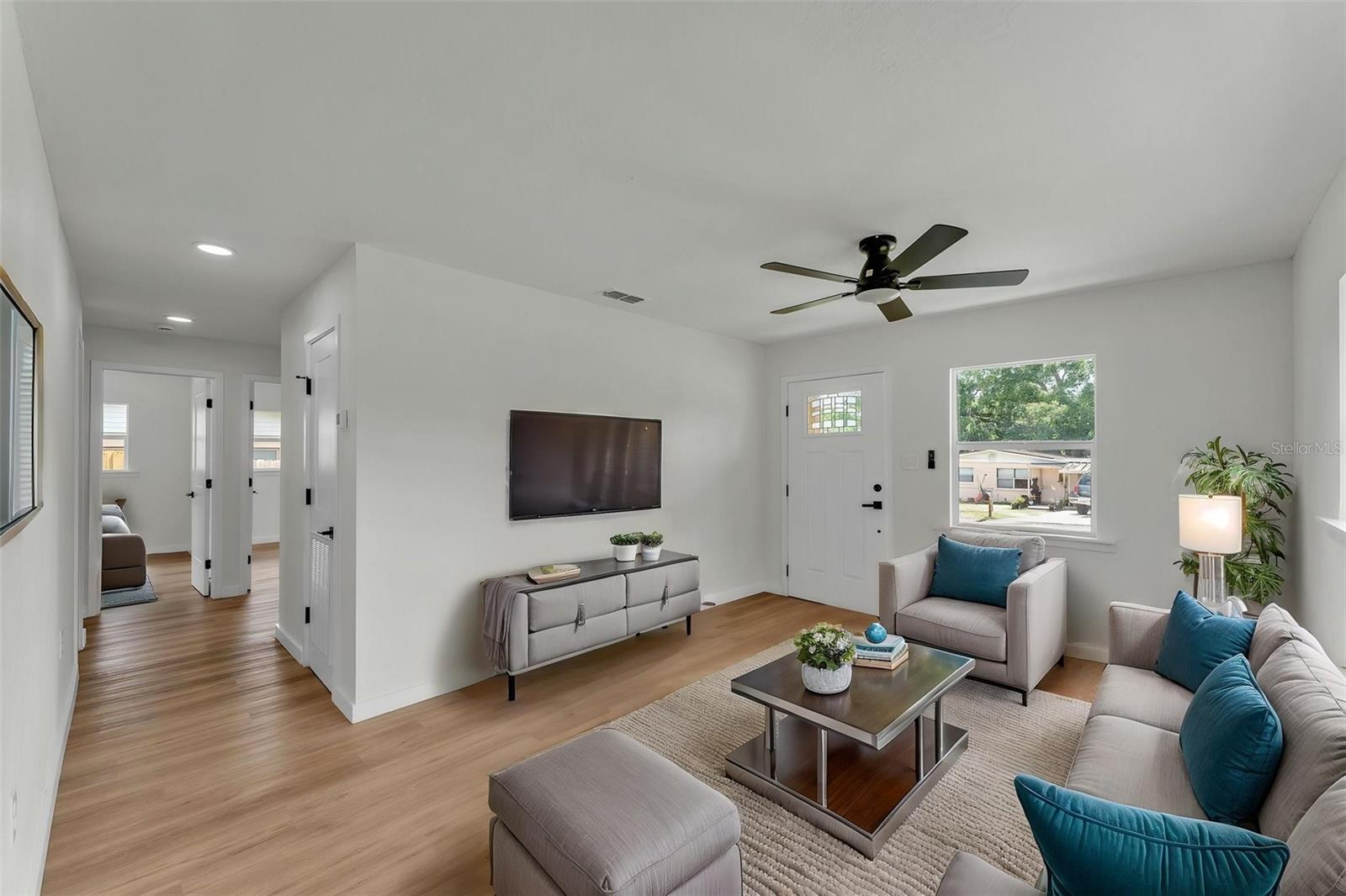 Image 2 of 15 For 1728 Bush Avenue