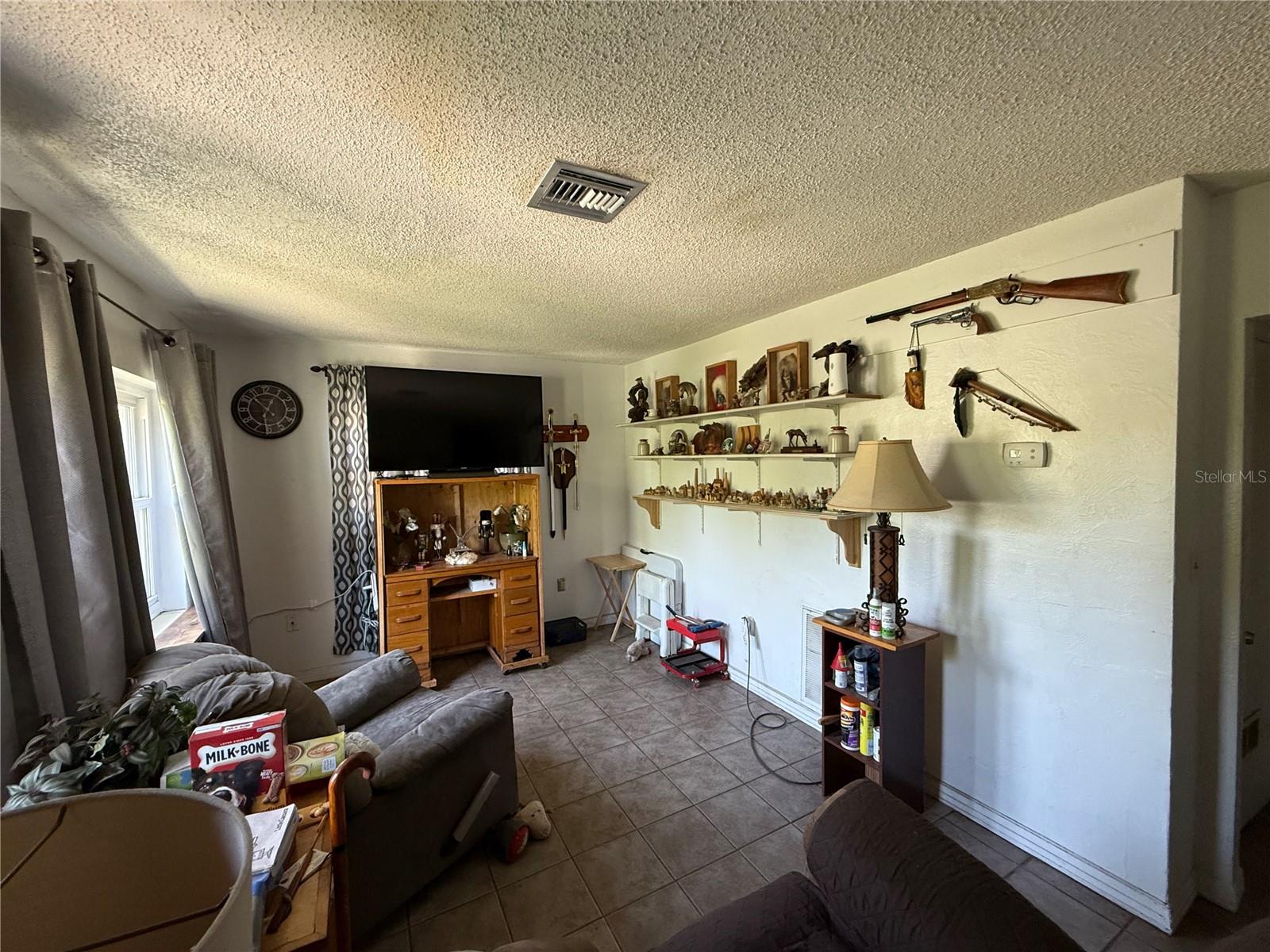 Image 3 of 23 For 1208 Lowry Avenue