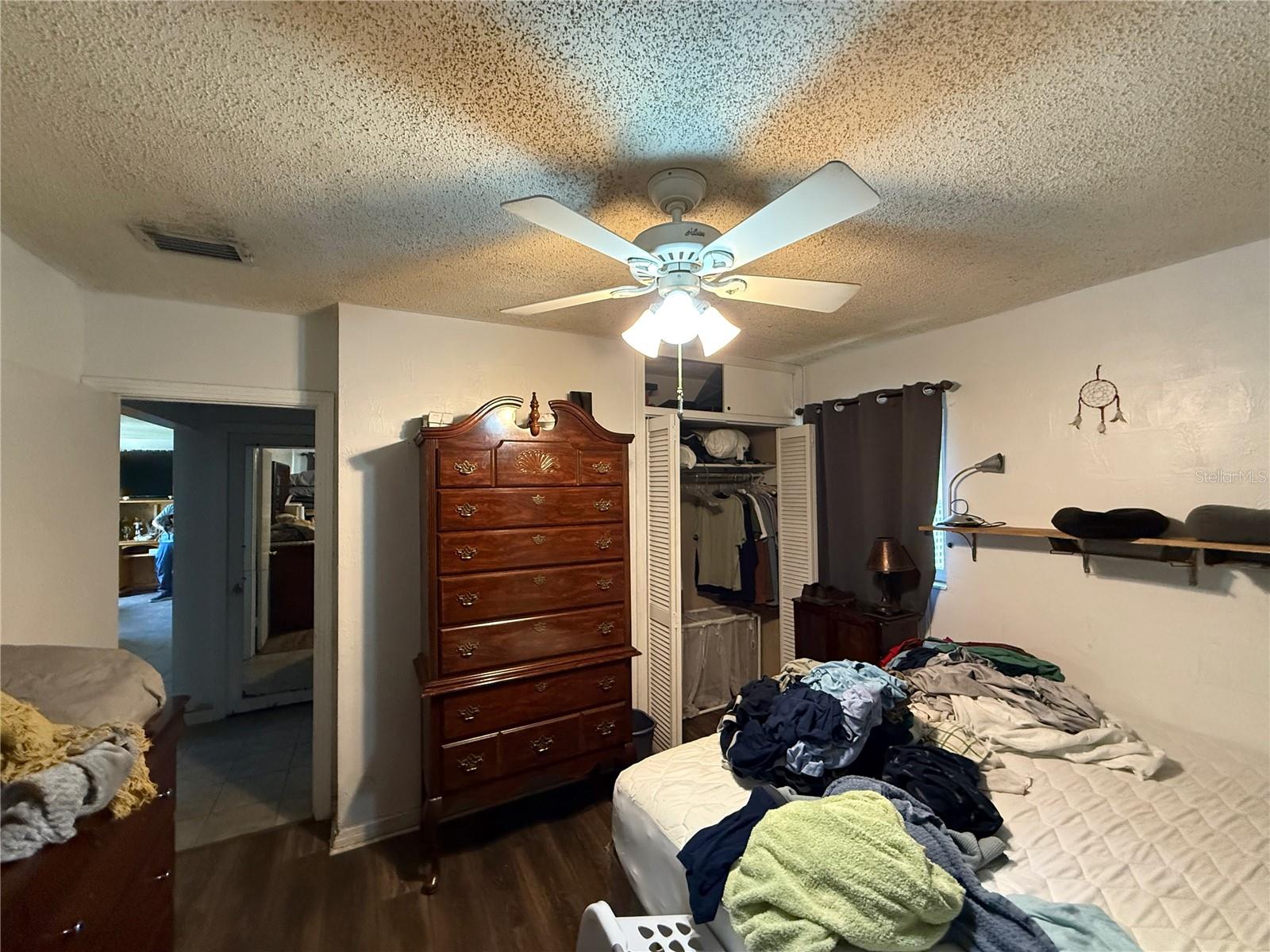 Image 4 of 23 For 1208 Lowry Avenue