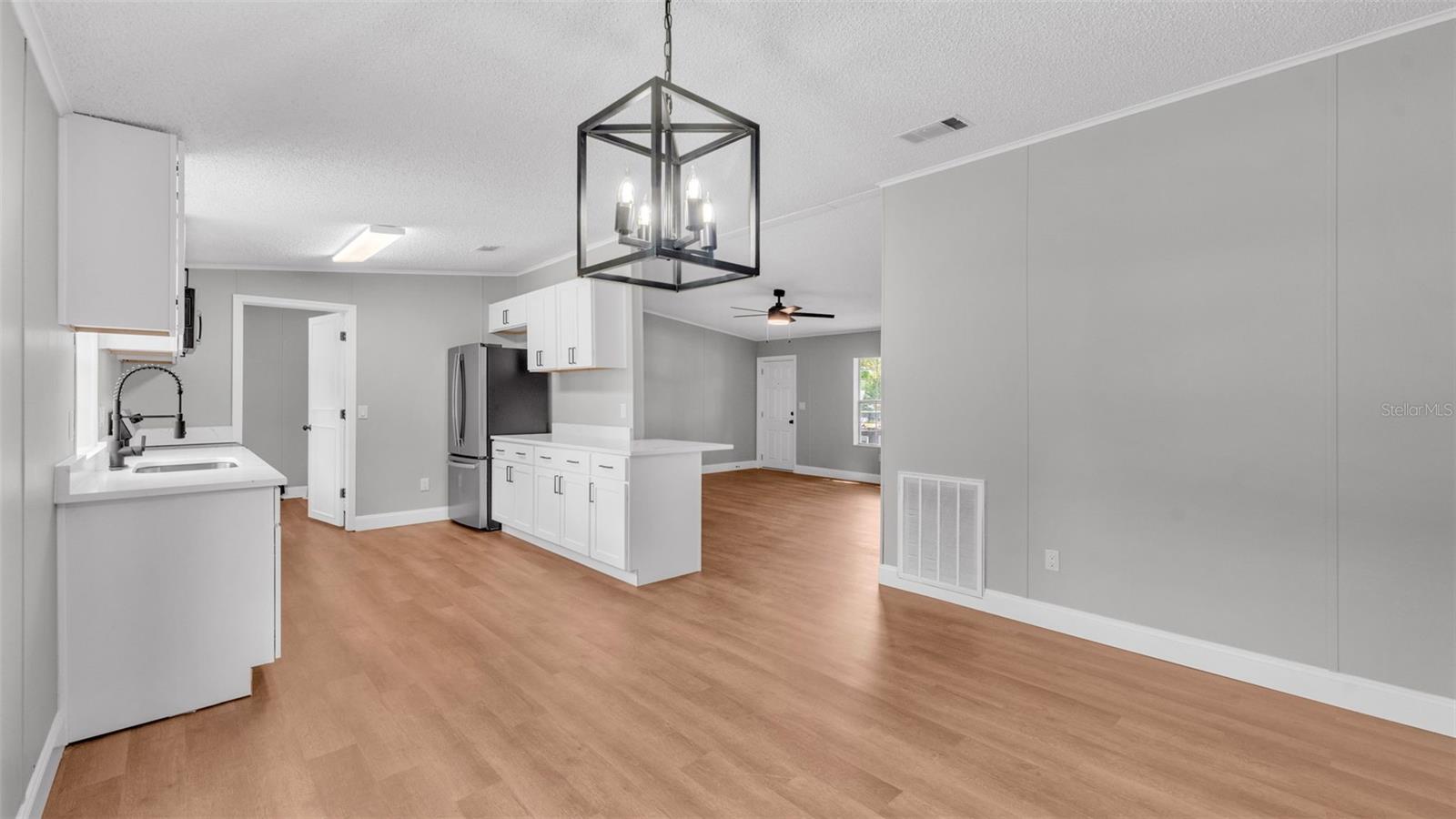 Image 15 of 45 For 5751 Cherry Tree Drive
