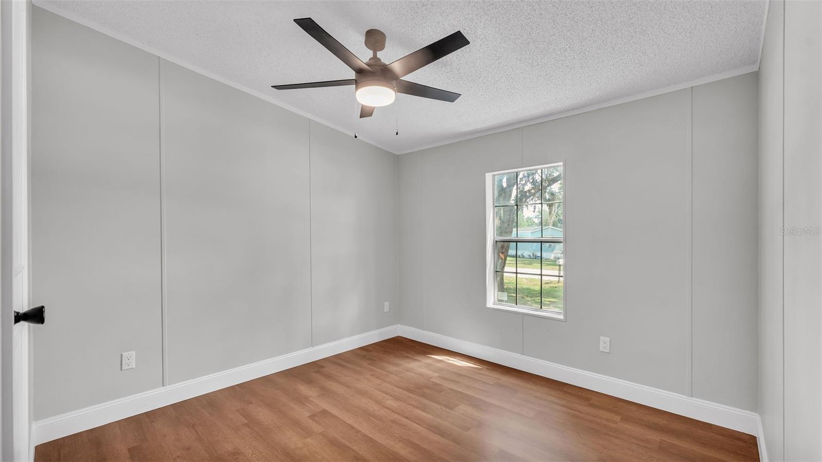 Image 32 of 45 For 5751 Cherry Tree Drive