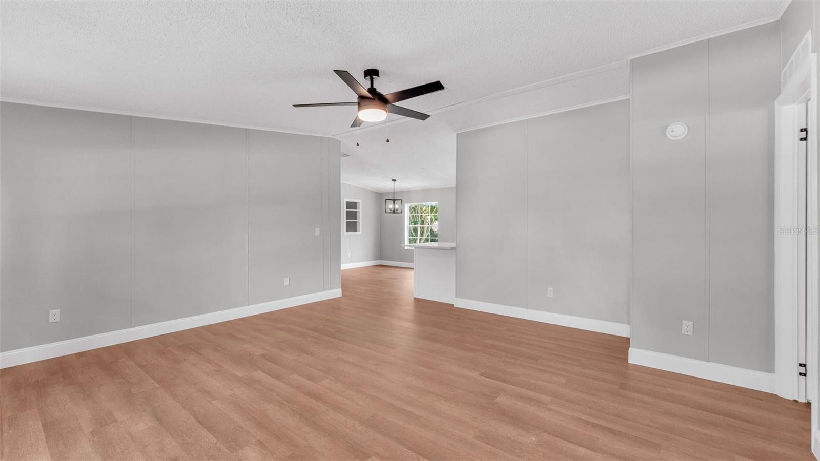 Image 7 of 45 For 5751 Cherry Tree Drive