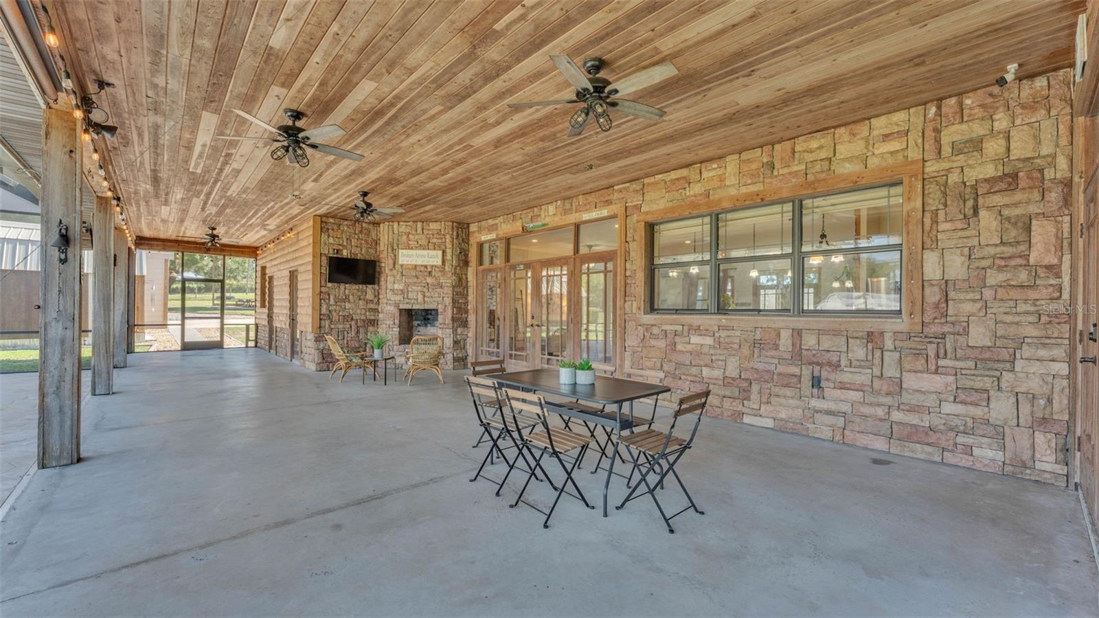 Image 36 of 99 For 3182 Indian Ridge Place