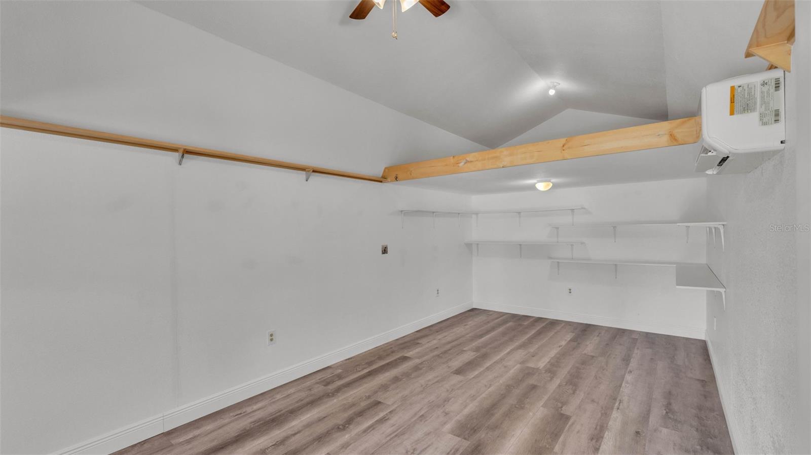 Image 45 of 99 For 3182 Indian Ridge Place