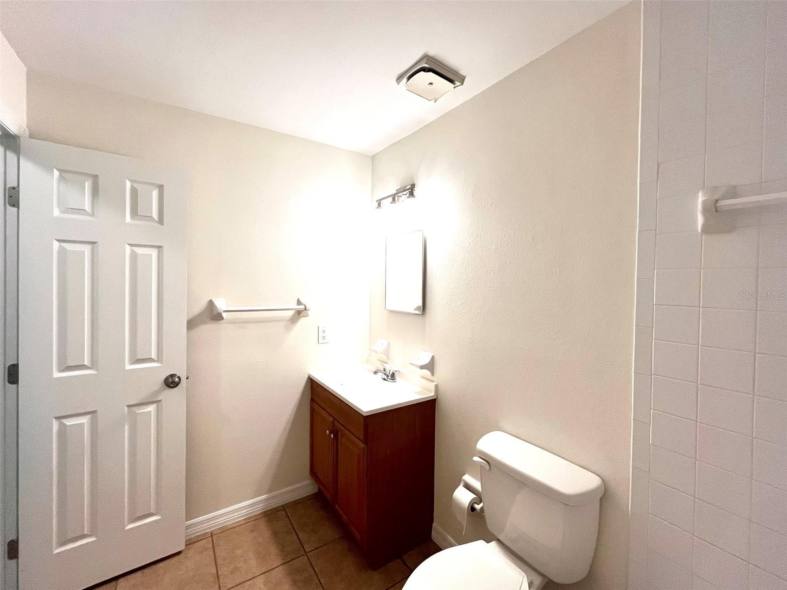 Image 9 of 38 For 2323 Ridgeview Drive