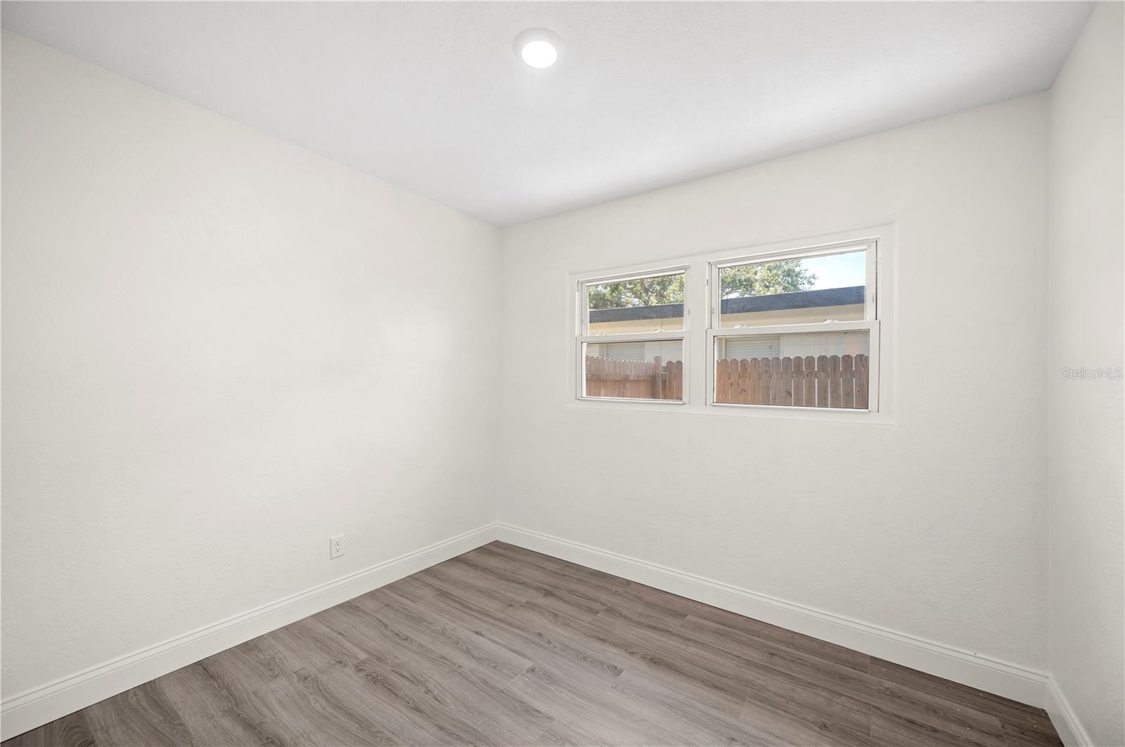 Image 11 of 26 For 6011 67th Avenue N