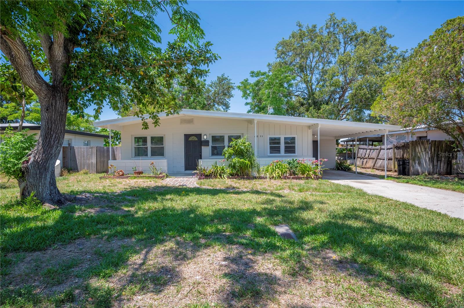 Image 2 of 26 For 6011 67th Avenue N