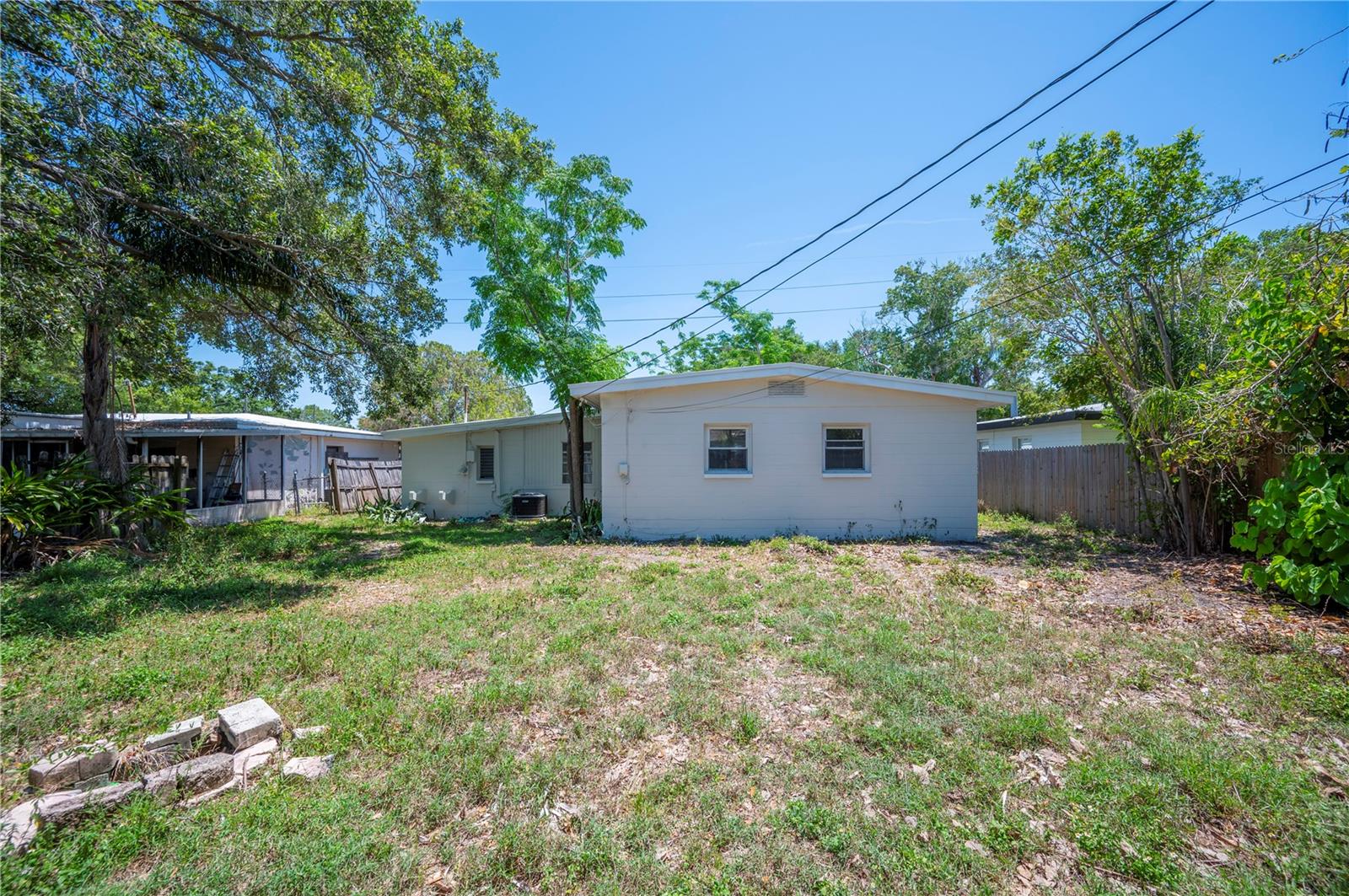 Image 24 of 26 For 6011 67th Avenue N