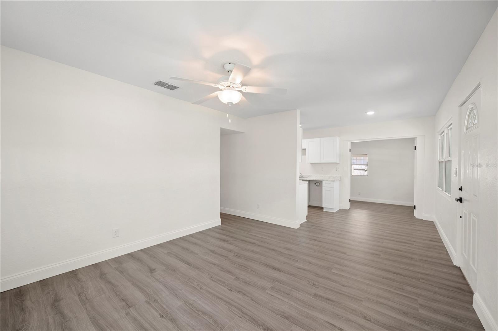 Image 7 of 26 For 6011 67th Avenue N