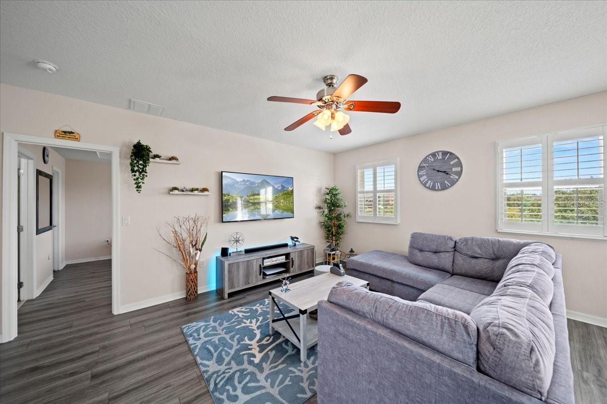 Image 14 of 36 For 5793 Dornich Drive