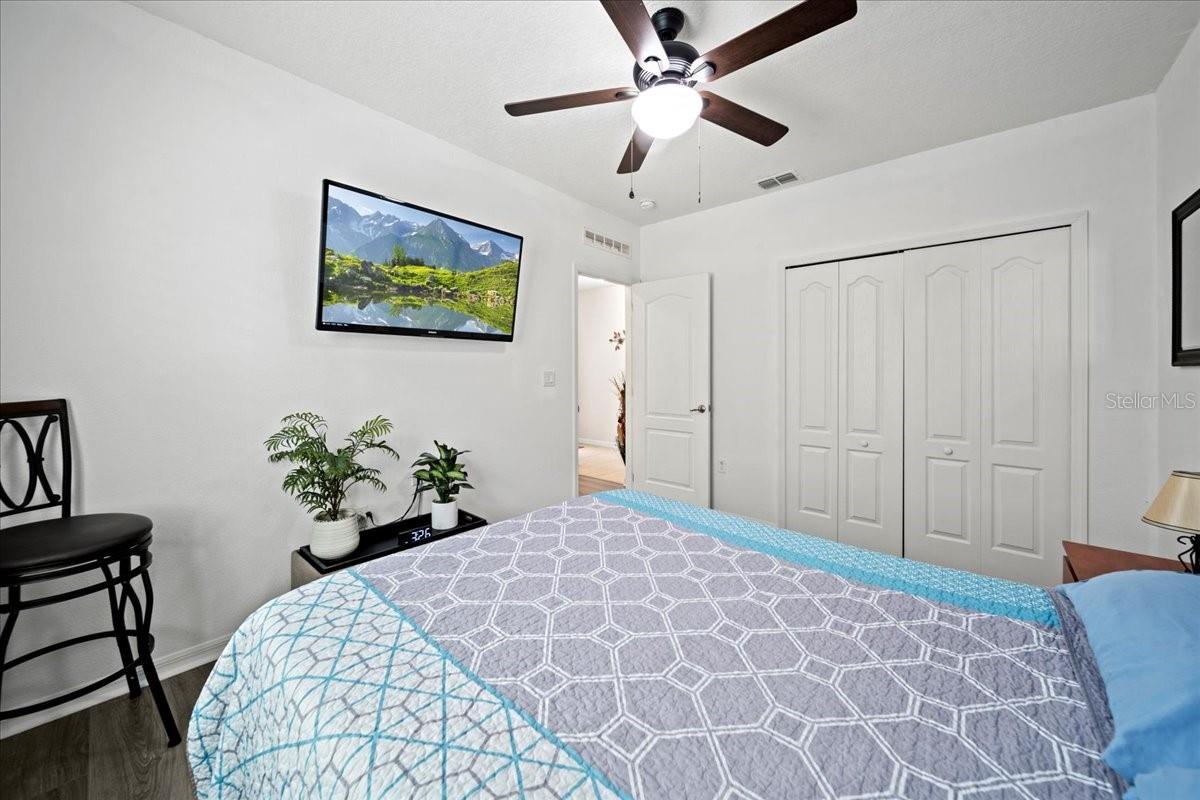 Image 22 of 36 For 5793 Dornich Drive
