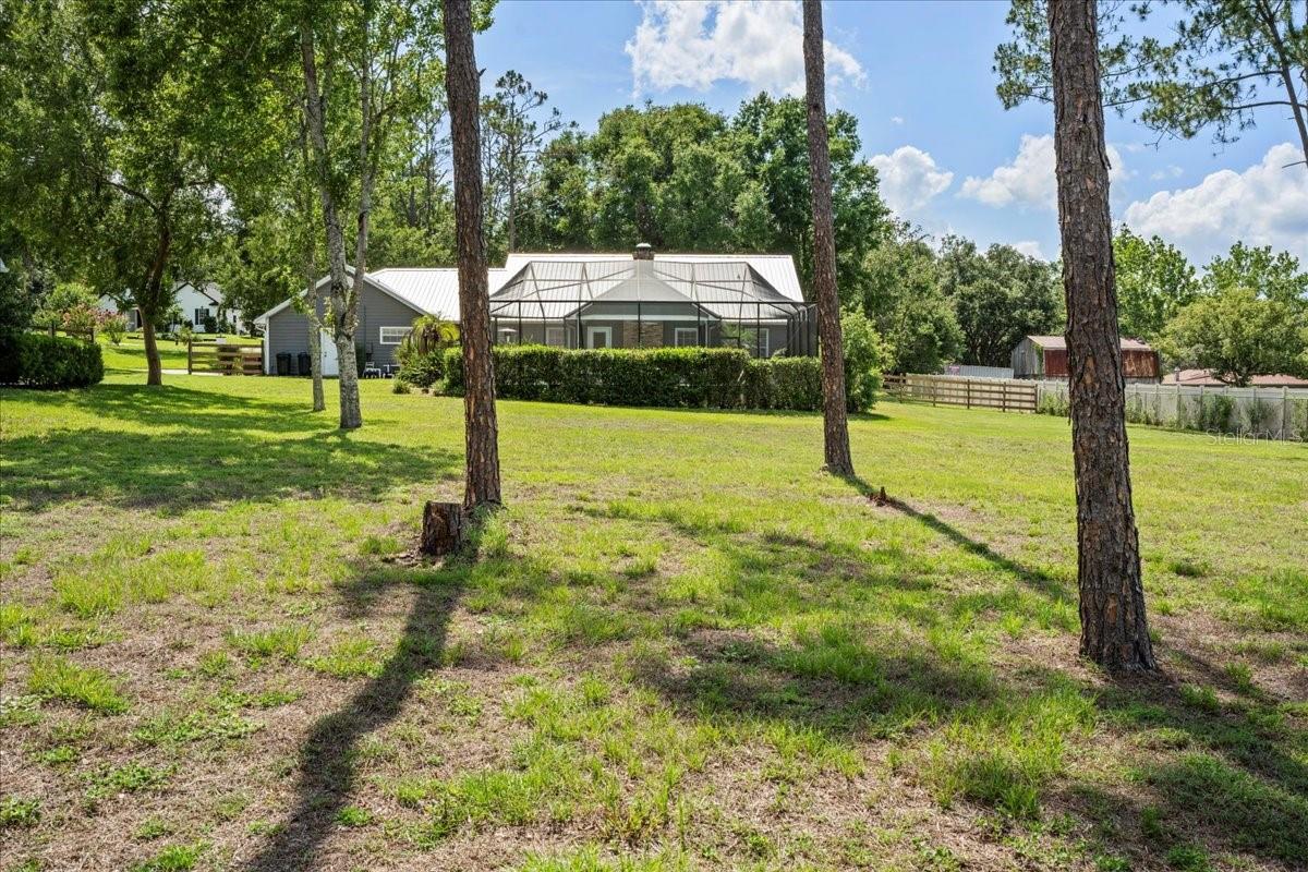 Listing photo id 22 for 9912 Pine Leaf Lane
