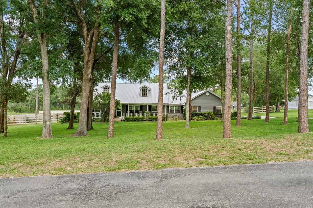 Listing photo id 23 for 9912 Pine Leaf Lane
