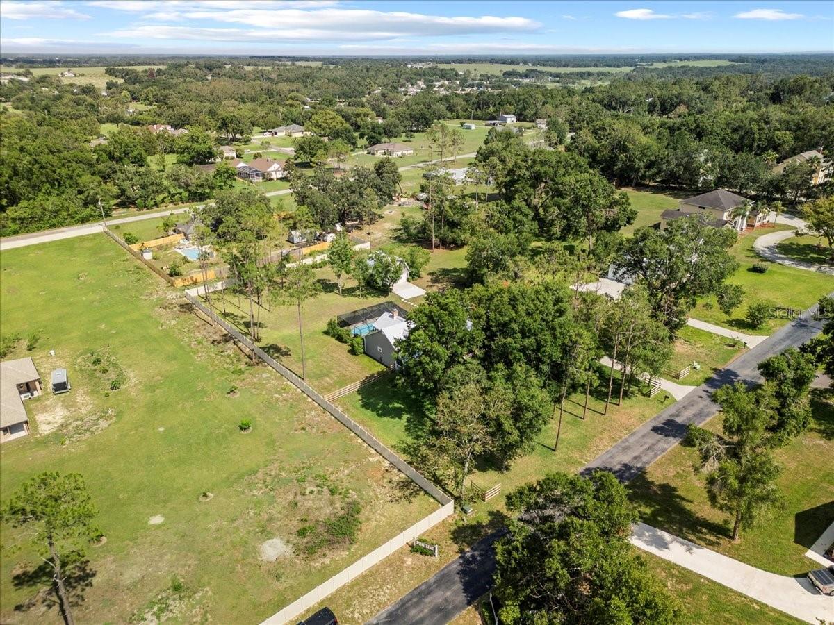 Listing photo id 25 for 9912 Pine Leaf Lane
