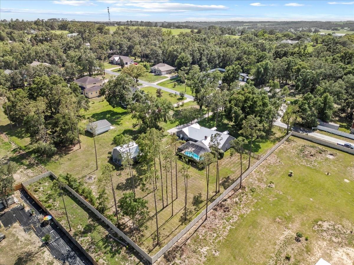 Listing photo id 28 for 9912 Pine Leaf Lane