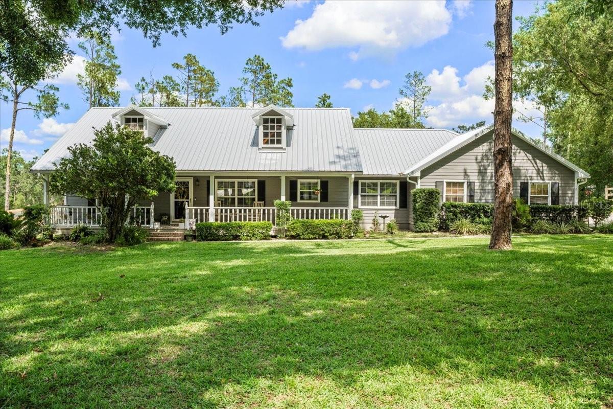 Listing photo id 4 for 9912 Pine Leaf Lane