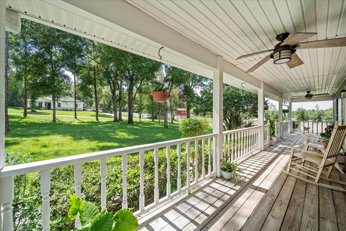 Listing photo id 6 for 9912 Pine Leaf Lane