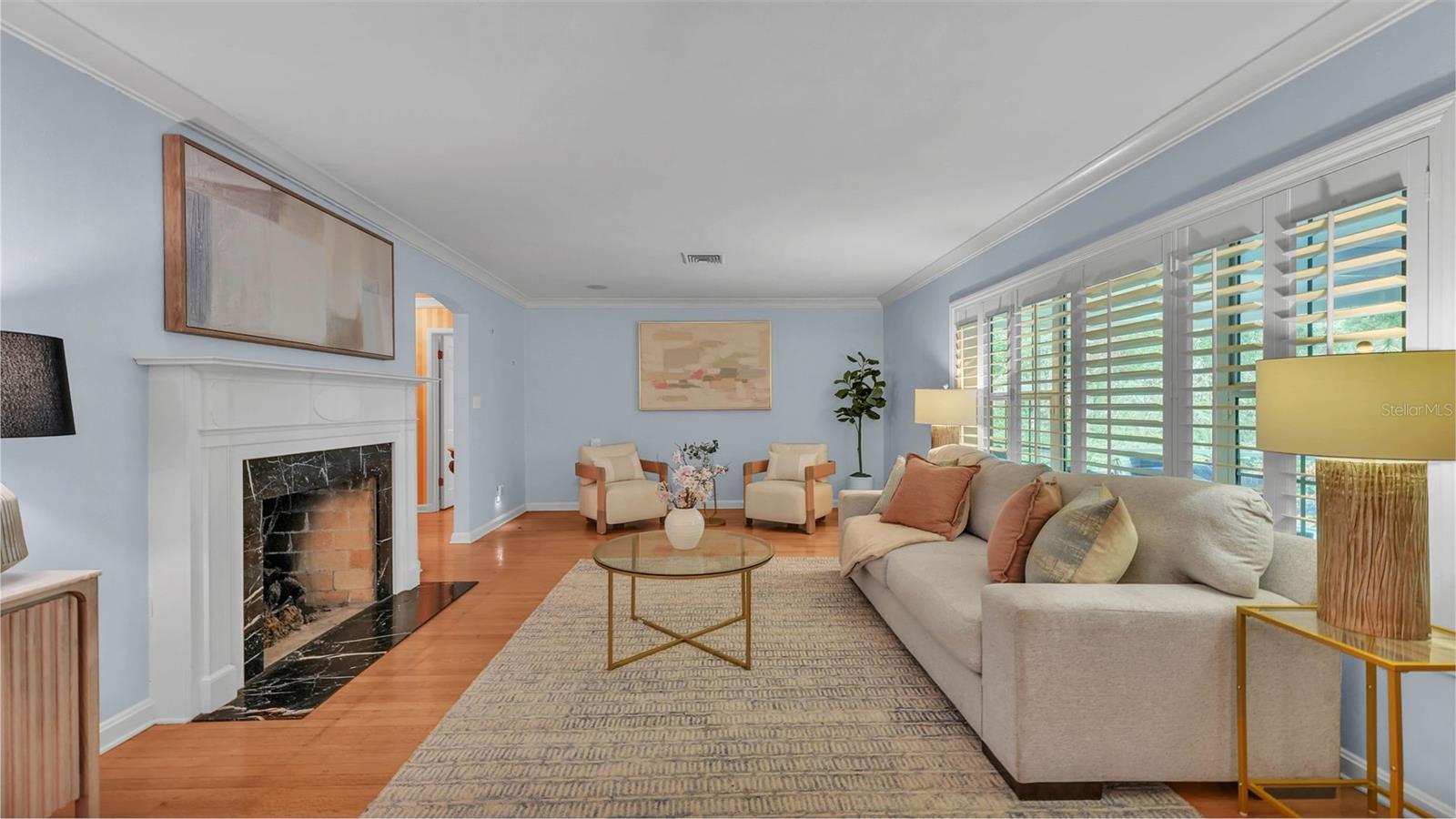 Image 11 of 99 For 323 Belvedere Street