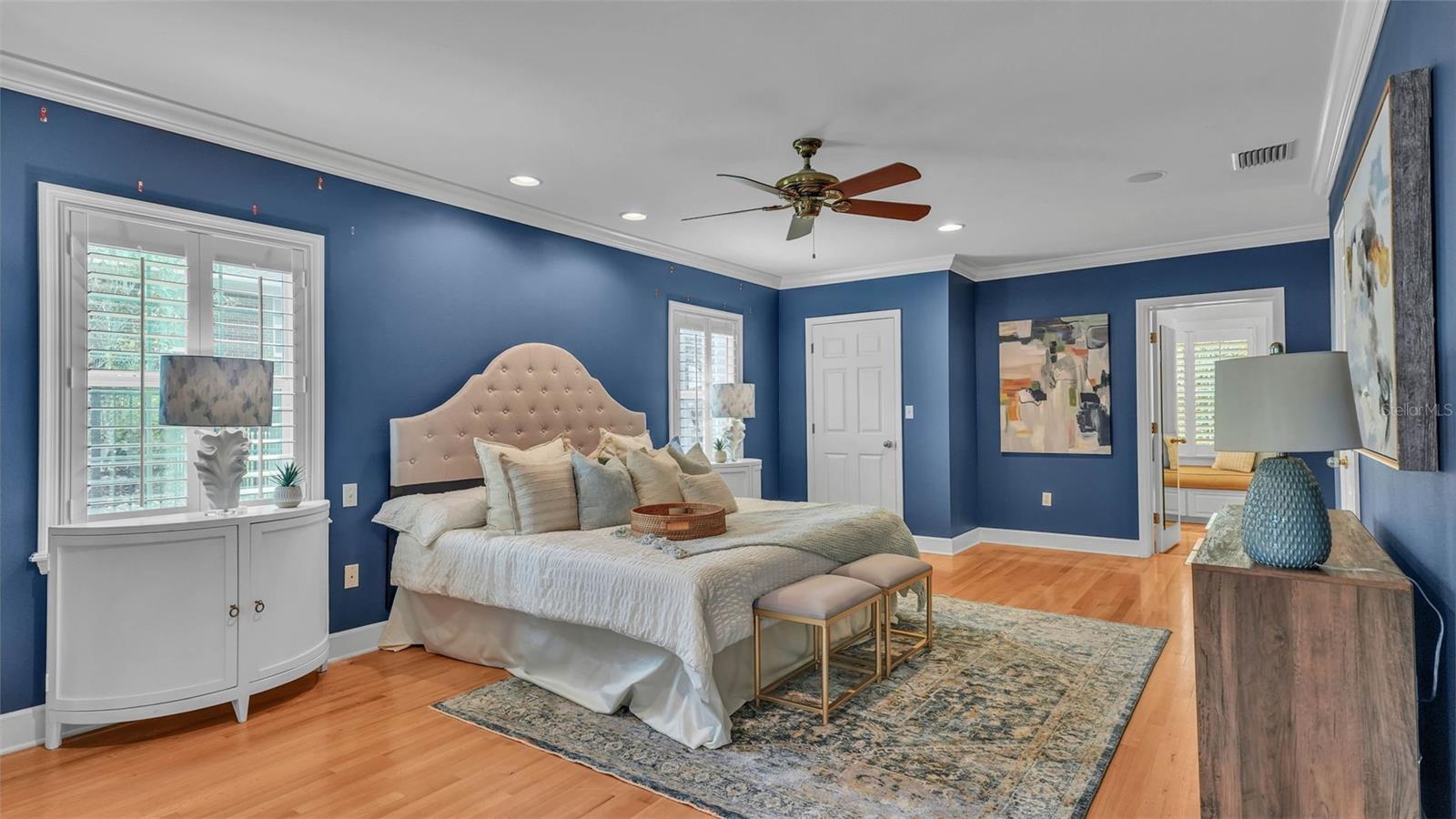 Image 36 of 99 For 323 Belvedere Street