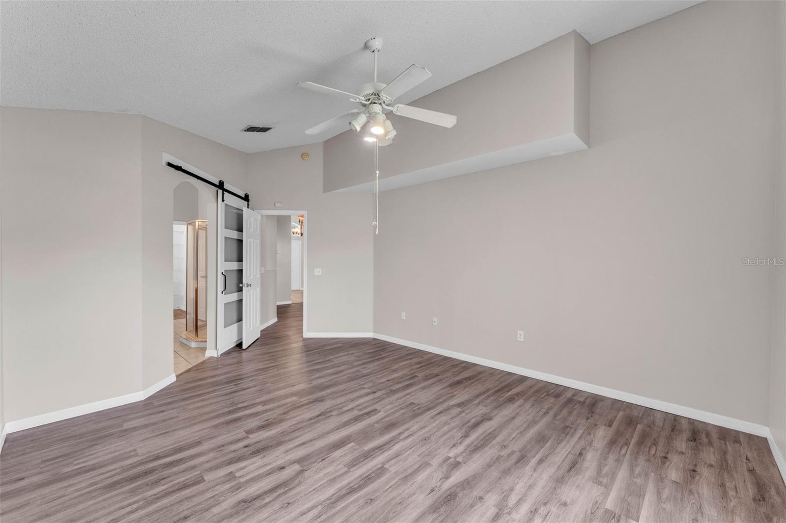 Image 12 of 36 For 420 Sir Phillips Drive